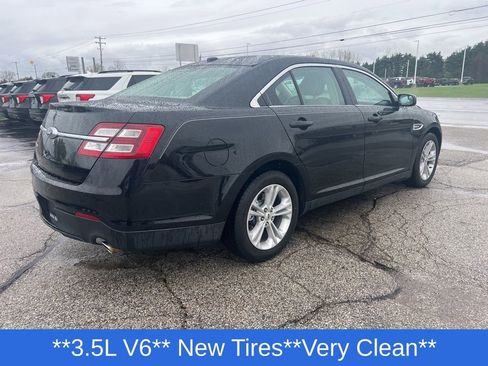 Used 2016 Ford Taurus SE FWD image 7