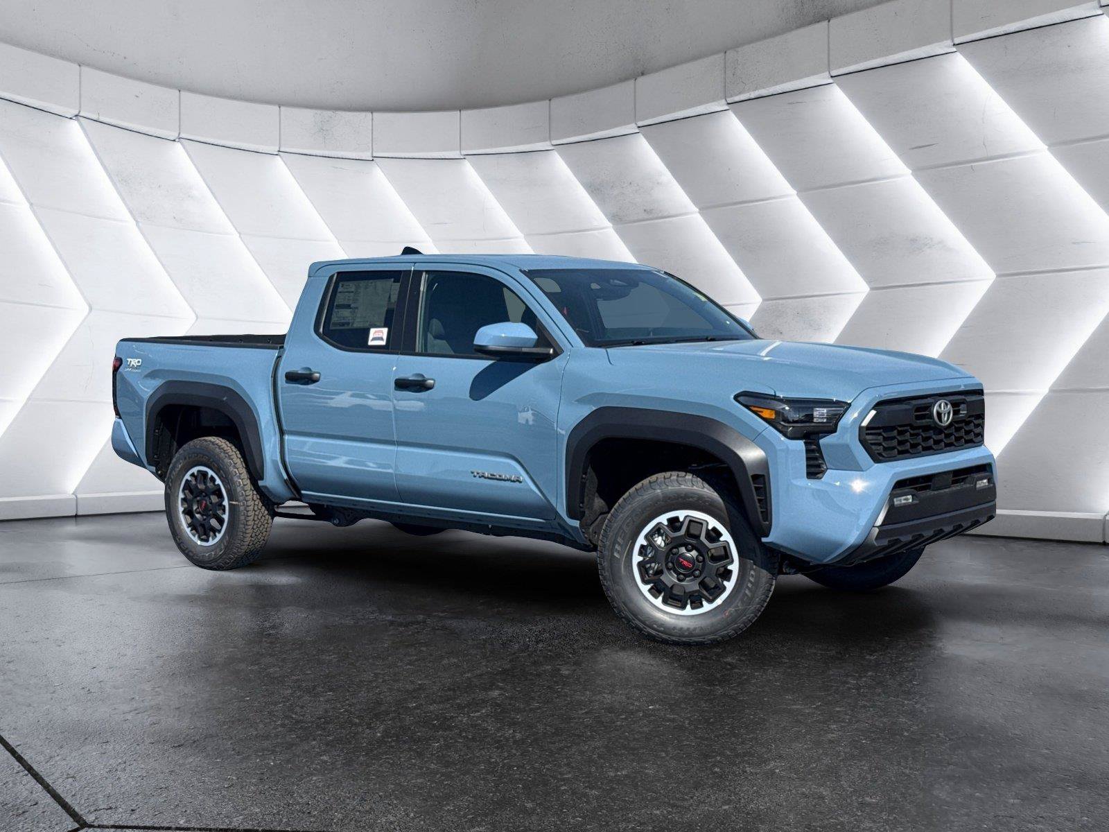 Used 2026 Toyota Tacoma TRD Off-Road AWD/4WD image 1