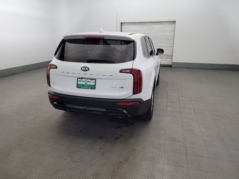 Used 2020 Kia Telluride LX FWD image 7