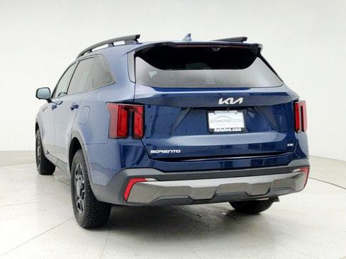 Used 2024 Kia Sorento SX Prestige w/ Olive Brown Leather Package image 6