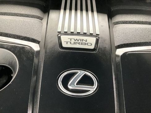 Used 2022 Lexus LX 600 4WD w/ Luxury Package image 33