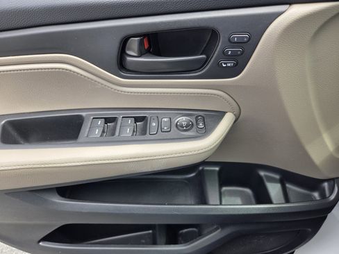 Used 2021 Honda Odyssey EX-L image 27