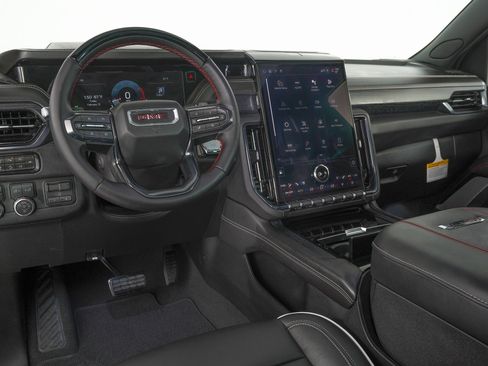 Used 2026 GMC Yukon XL AT4 Ultimate image 19