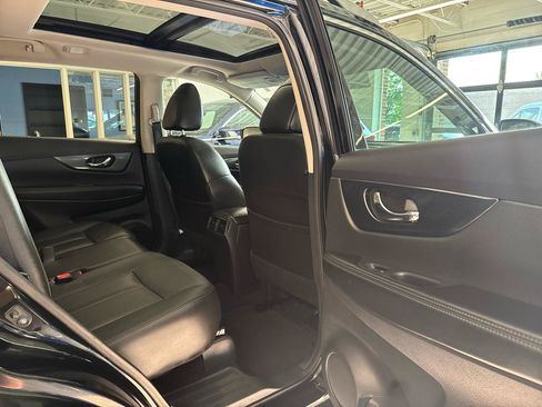 Used 2015 Nissan Rogue SL w/ SL Premium Package AWD/4WD image 26