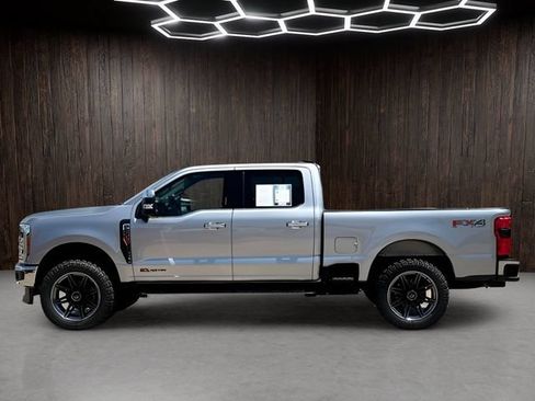 Used 2023 Ford F250 Lariat w/ Chrome Package AWD/4WD image 5