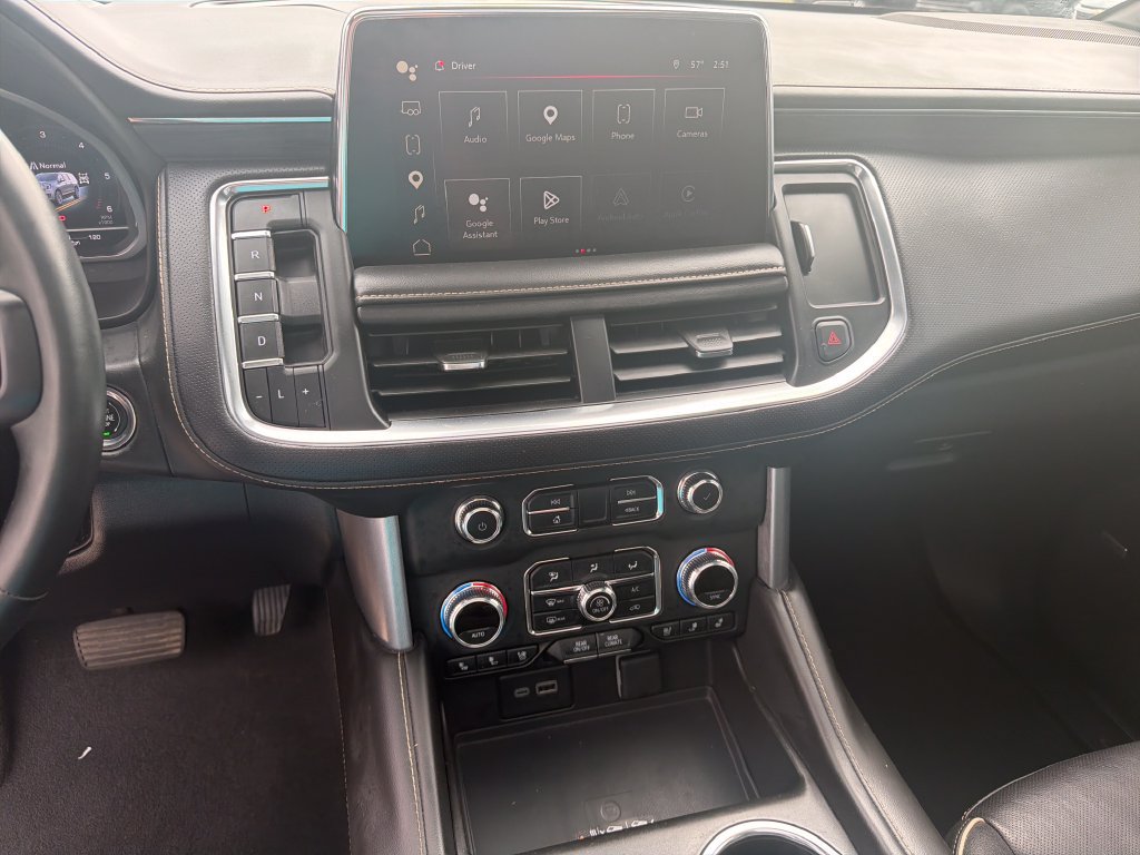 Certified 2023 GMC Yukon SLT w/ SLT Luxury Package AWD/4WD image 18
