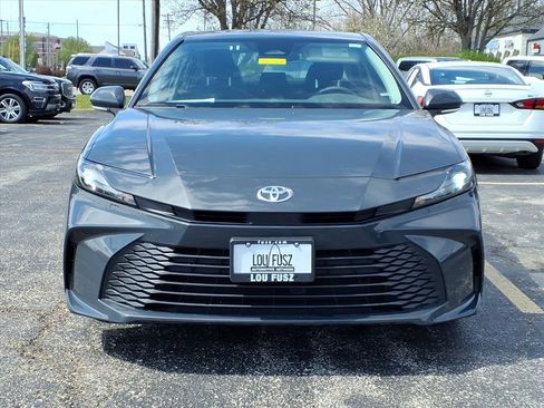Used 2025 Toyota Camry LE image 35