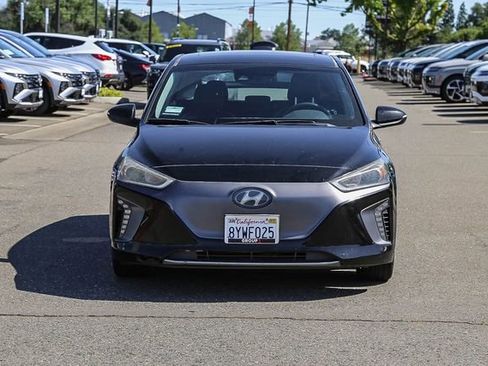 Used 2018 Hyundai Ioniq Limited FWD image 7
