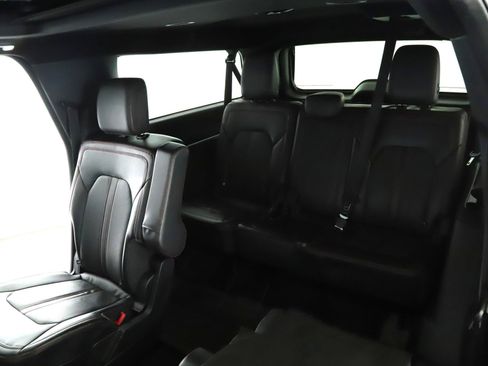 Used 2022 Ford Expedition Max Limited AWD/4WD image 7
