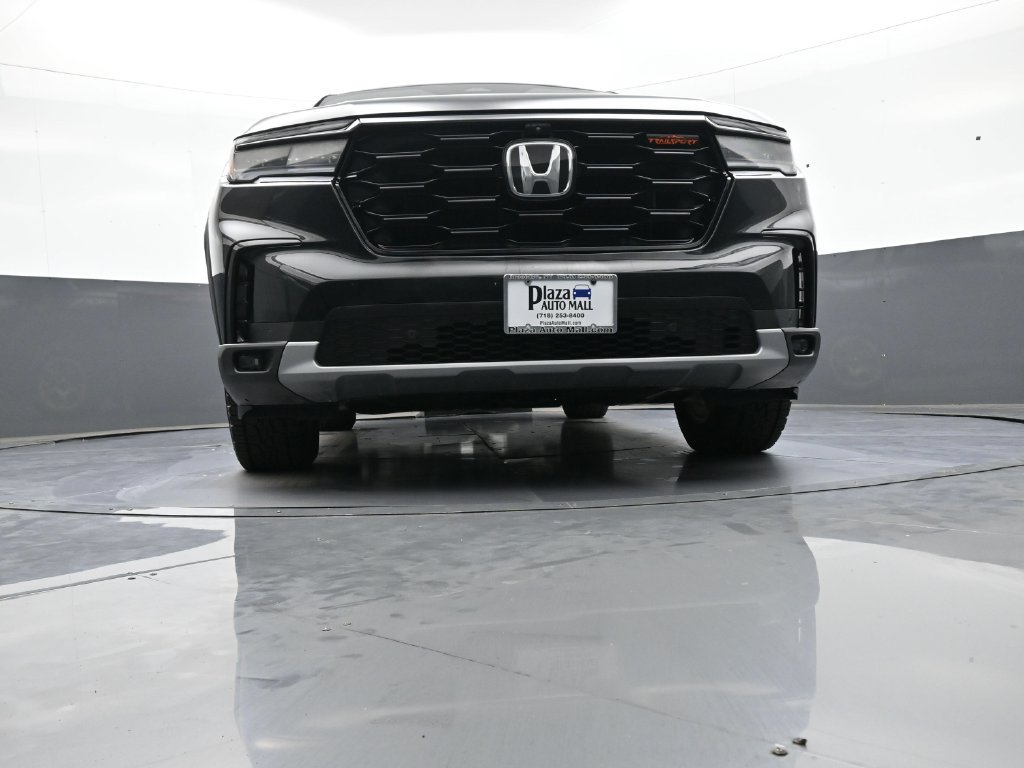 Certified 2024 Honda Pilot TrailSport image 29