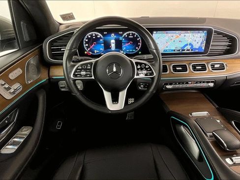 Certified 2021 Mercedes-Benz GLS 580 4MATIC image 5