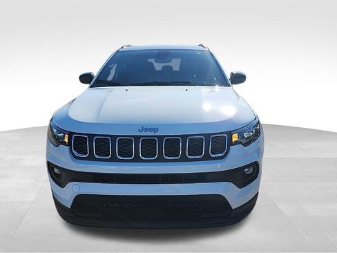 New 2026 Jeep Compass Latitude AWD/4WD image 11