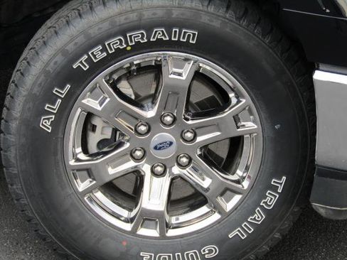 Certified 2022 Ford F150 XLT w/ Equipment Group 302A High image 7