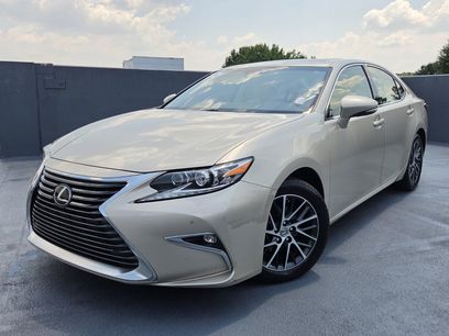 Used 2016 Lexus ES 350 w/ Luxury Package w/Wood Trim