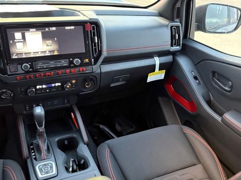 New 2026 Nissan Frontier PRO-4X w/ Tow Package AWD/4WD image 11
