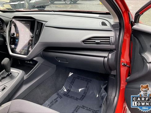 Certified 2025 Subaru Crosstrek 2.0i Premium image 18