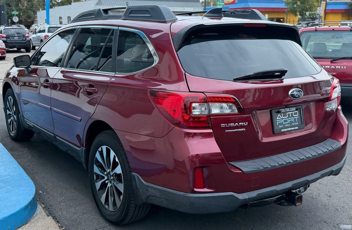 Used 2016 Subaru Outback 2.5i Limited AWD/4WD image 5
