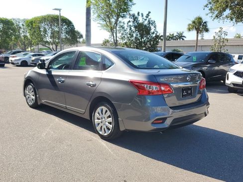 Used 2019 Nissan Sentra S w/ Exterior Package FWD image 6