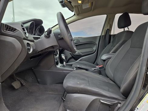 Used 2019 Ford Fiesta SE image 16