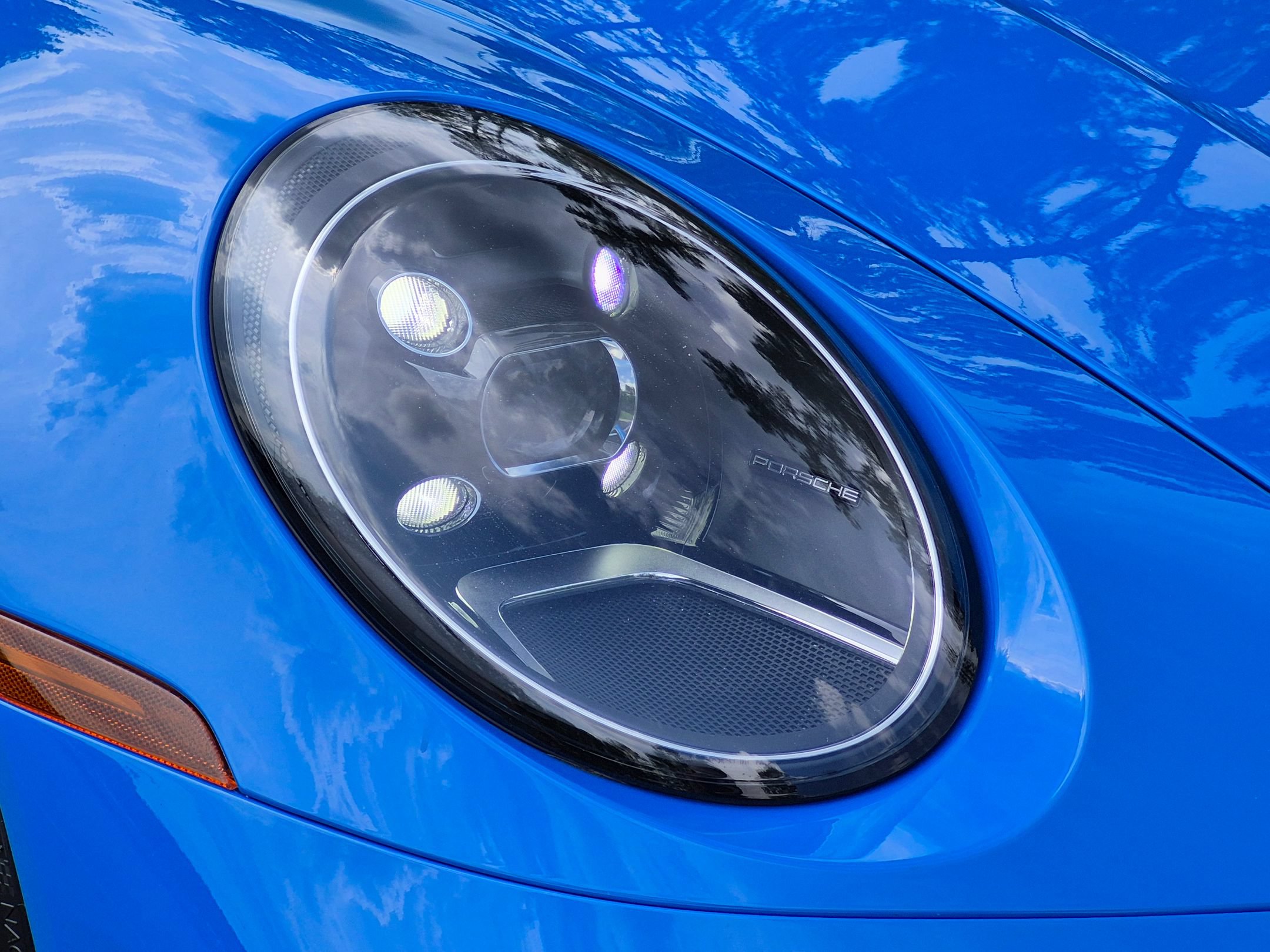 Certified 2024 Porsche 911 Carrera 4 AWD/4WD image 34