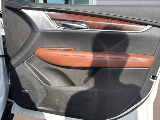 Used 2023 Cadillac XT5 Sportv w/ Technology Package AWD/4WD image 12