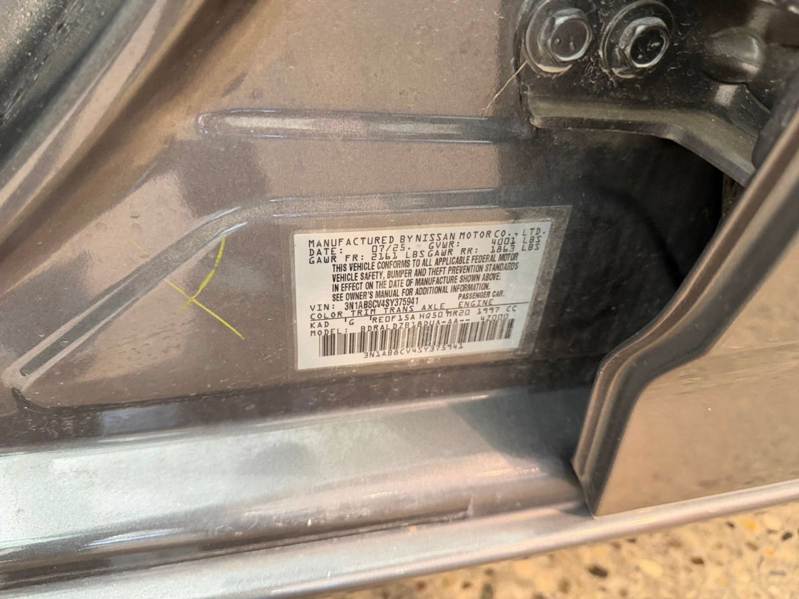 Used 2025 Nissan Sentra SV FWD image 27