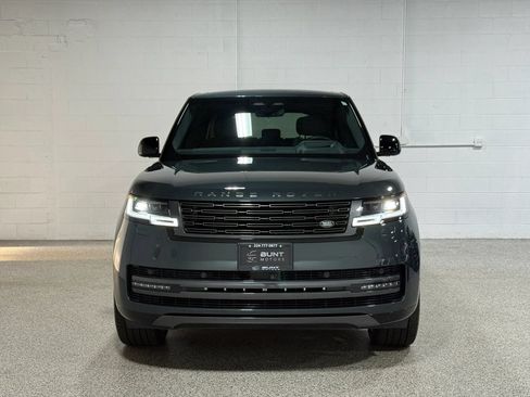 Used 2024 Land Rover Range Rover Long Wheelbase SE AWD/4WD image 3