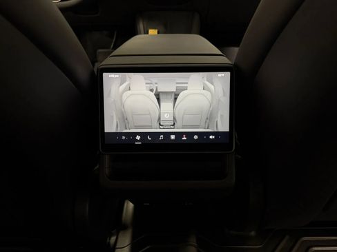 Used 2024 Tesla Model 3 Long Range RWD image 25