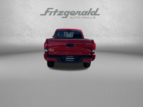 Used 2019 Toyota Tacoma SR w/ SR Convenience Package AWD/4WD image 6