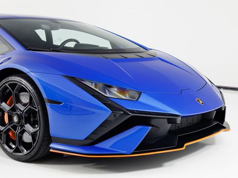 Used 2023 Lamborghini Huracan Tecnica RWD image 58