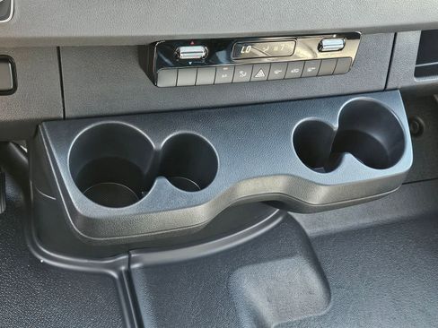 New 2025 Mercedes-Benz Sprinter 2500 image 27