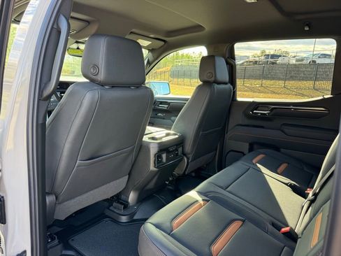 New 2026 GMC Sierra 1500 AT4 w/ AT4 Premium Package image 23