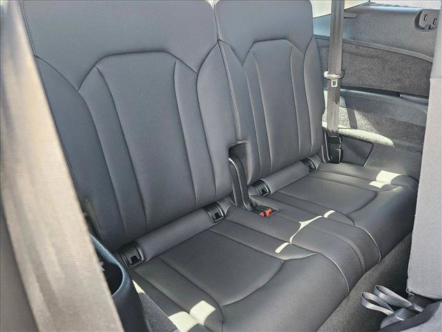 Used 2023 Audi Q7 2.0T Premium w/ Convenience Package AWD/4WD image 19