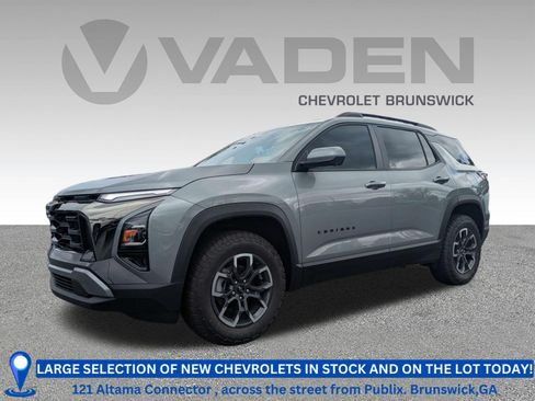 New 2026 Chevrolet Equinox ACTIV w/ Convenience Package III AWD/4WD image 1