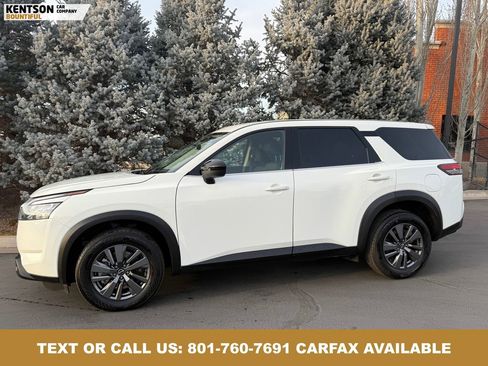 Used 2024 Nissan Pathfinder S AWD/4WD image 1