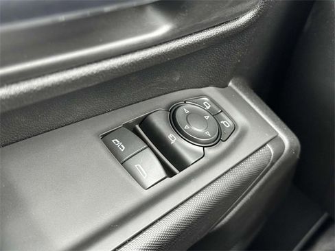 Used 2025 GMC Sierra 2500 Pro image 16