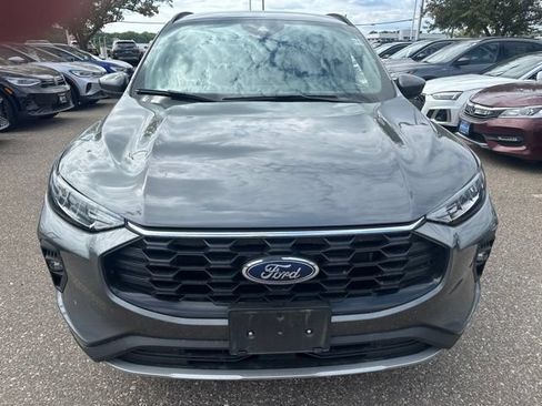 Used 2025 Ford Escape ST-Line Select AWD/4WD image 8