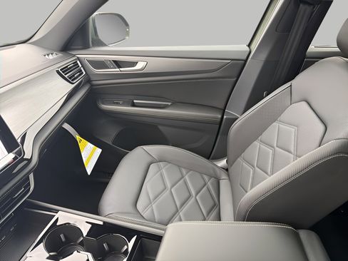 New 2026 Volkswagen Atlas Cross Sport SE AWD/4WD image 19