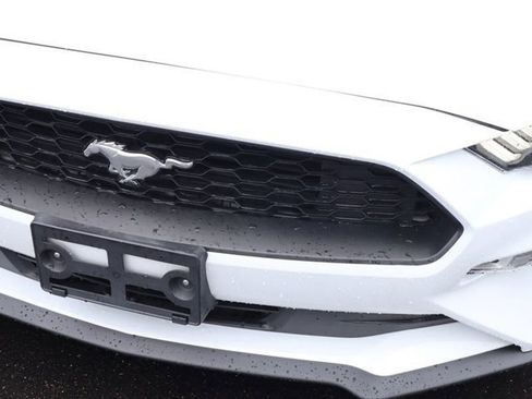 Used 2020 Ford Mustang Premium image 10