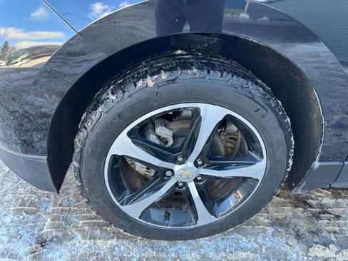 Used 2021 Chevrolet Equinox Premier image 13