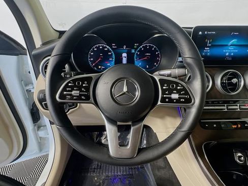 Used 2021 Mercedes-Benz GLC 300 4MATIC w/ Premium Package image 16