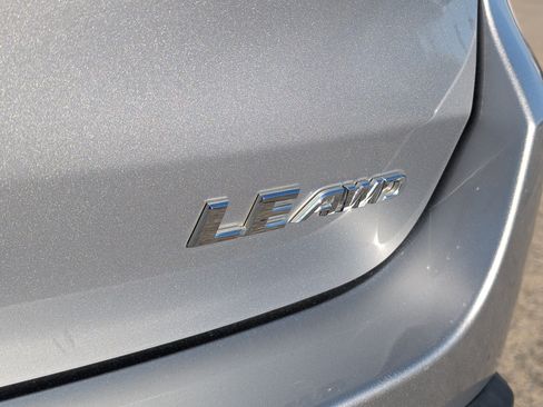 Used 2014 Toyota Highlander LE image 22