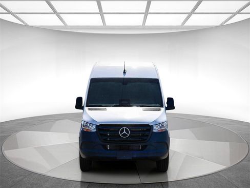 New 2025 Mercedes-Benz Sprinter 2500 image 6
