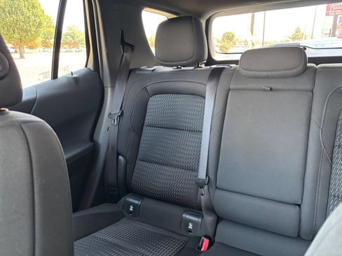 Used 2025 Chevrolet Equinox LT FWD image 39