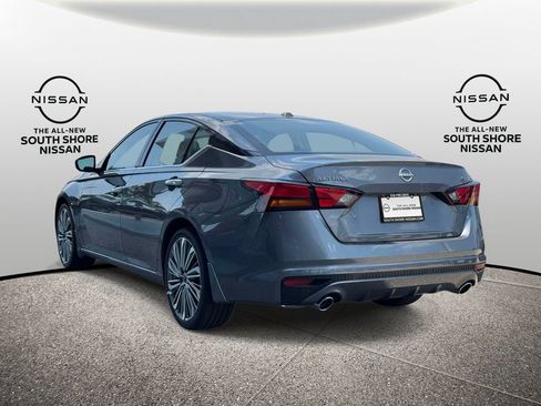 Certified 2025 Nissan Altima 2.5 SL FWD image 7