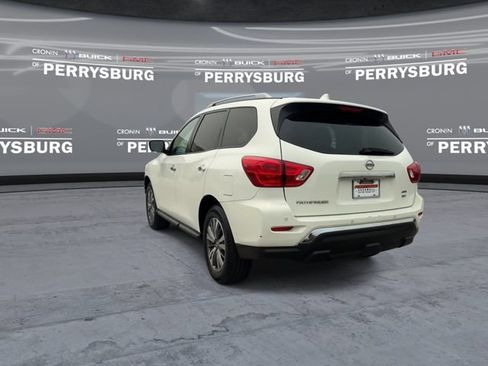 Used 2019 Nissan Pathfinder SV AWD/4WD image 6