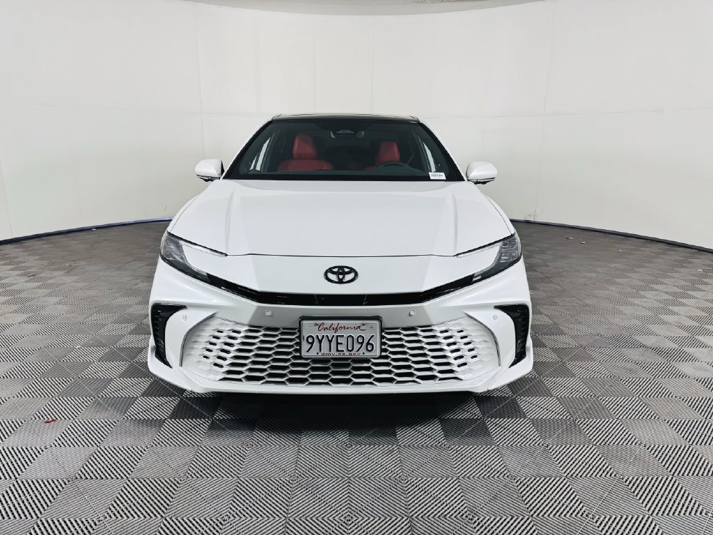 Used 2026 Toyota Camry XSE w/ Premium Plus Package FWD image 3