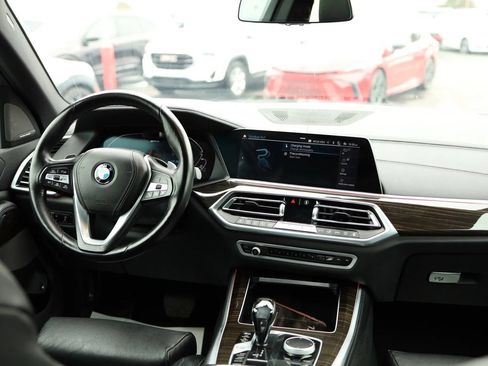 Used 2021 BMW X5 xDrive45e w/ Premium Package AWD/4WD image 44