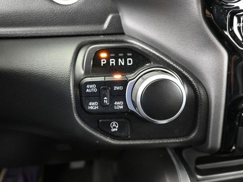 Used 2023 RAM 1500 Big Horn AWD/4WD image 30