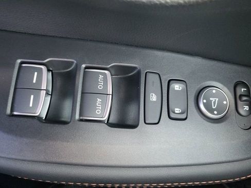 New 2026 Honda HR-V Sport image 18